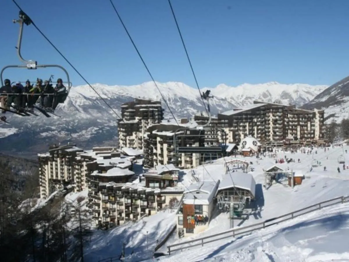Appartement Renove 8 Pers Aux Orres, Acces Direct Pistes - Fr-1-322-87 Les Orres 0*,